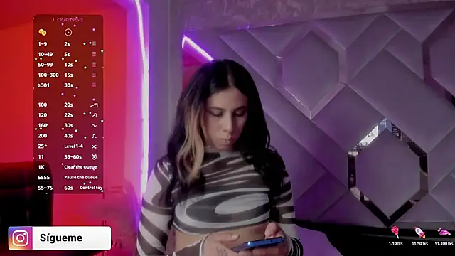 Snapshot of Sara_Foxx1 chatting on 30, 3, 2026 Sara Foxx1 online show from 30, 3, 2026