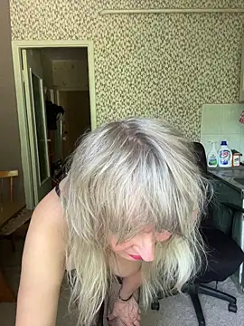 Snapshot of EsterHotMilf chatting on 17, 6, 2026 EsterHotMilf online show from 17, 6, 2026