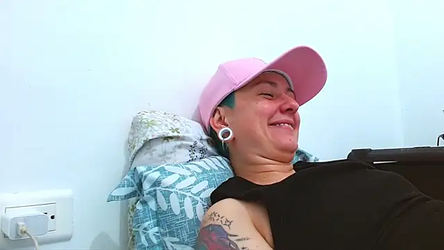 tomboyblue online show from 6, 2, 2026