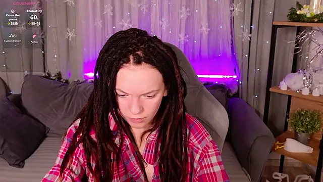 Snapshot of CoreyJane chatting on 18, 12, 2025 CoreyJane online show from 18, 12, 2025