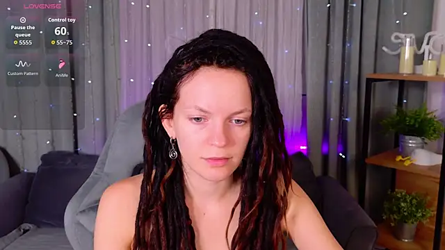 Snapshot of CoreyJane chatting on 10, 4, 2026 CoreyJane online show from 10, 4, 2026