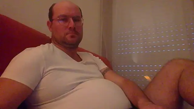 Snapshot of porompomperro chatting on 4, 1, 2025 porompomperro online show from 4, 1, 2025