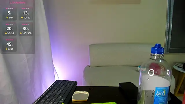 Snapshot of dahian_carter chatting on 20, 5, 2026 dahian carter online show from 20, 5, 2026