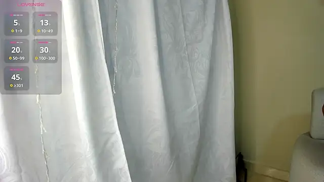 Snapshot of dahian_carter chatting on 27, 5, 2026 dahian carter online show from 27, 5, 2026