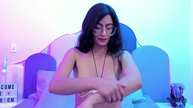 Snapshot of SophieGomez22 chatting on 6, 2, 2025 SophieGomez22 online show from 6, 2, 2025