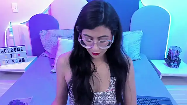 Snapshot of SophieGomez22 chatting on 8, 2, 2025 SophieGomez22 online show from 8, 2, 2025