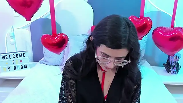 Snapshot of SophieGomez22 chatting on 14, 2, 2025 SophieGomez22 online show from 14, 2, 2025