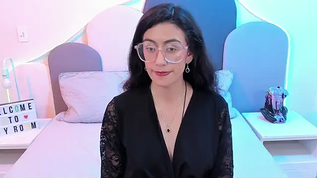 Snapshot of SophieGomez22 chatting on 23, 2, 2025 SophieGomez22 online show from 23, 2, 2025