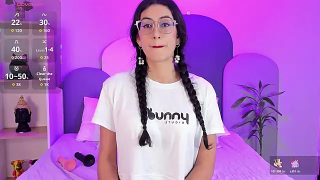 Snapshot of SophieGomez22 chatting on 23, 10, 2025 SophieGomez22 online show from 23, 10, 2025