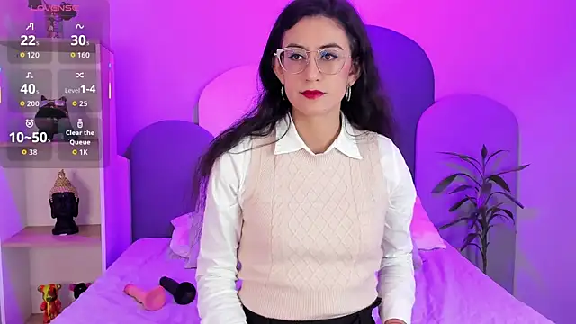 Snapshot of SophieGomez22 chatting on 25, 10, 2025 SophieGomez22 online show from 25, 10, 2025