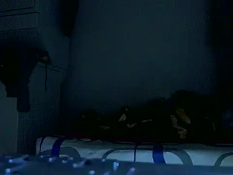 Snapshot of Ian_zaenzz chatting on 25, 11, 2025 Ian zaenzz online show from 25, 11, 2025