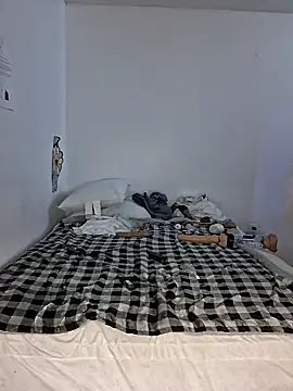 Puffgettingstuffed online show from 23, 12, 2025