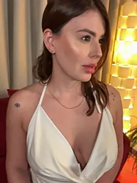 Eva Gonzalez online show from 2, 2, 2026