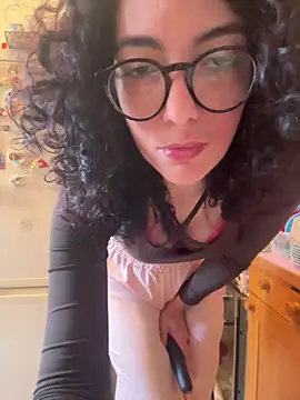 Snapshot of Strawberry_queen91 chatting on 22, 4, 2026 Strawberry queen91 online show from 22, 4, 2026