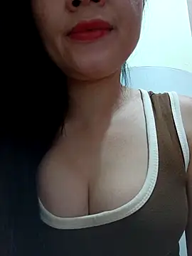 Lyly sexy2k online show from 22, 3, 2025