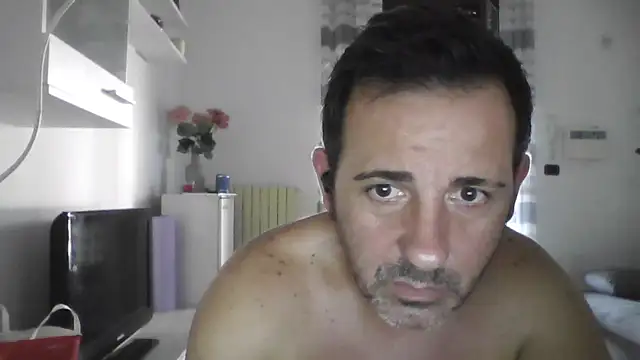 Snapshot of Bobo064 chatting on 24, 6, 2026 Bobo064 online show from 24, 6, 2026