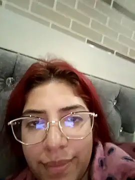 Rousse Collinss online show from 22, 12, 2024