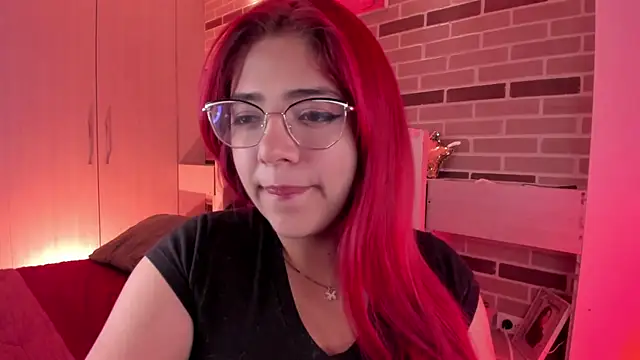 Rousse Collinss online show from 29, 1, 2025