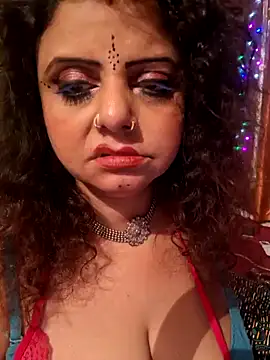 Snapshot of Maaya66 chatting on 10, 12, 2024 Maaya66 online show from 10, 12, 2024