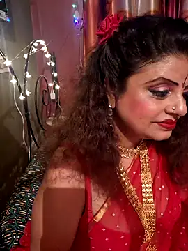 Snapshot of Maaya66 chatting on 2, 1, 2025 Maaya66 online show from 2, 1, 2025