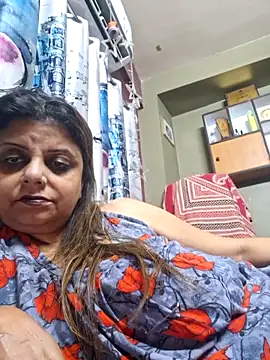 Snapshot of Maaya66 chatting on 5, 11, 2025 Maaya66 online show from 5, 11, 2025