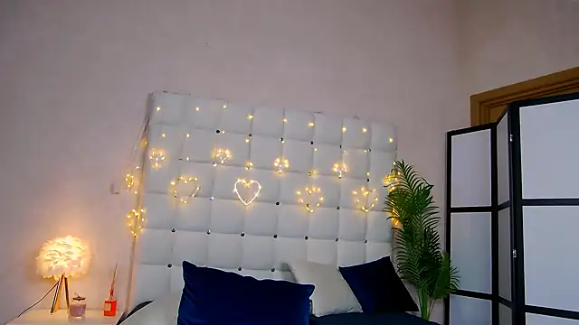 Snapshot of NicoleRosss chatting on 30, 1, 2025 NicoleRosss online show from 30, 1, 2025