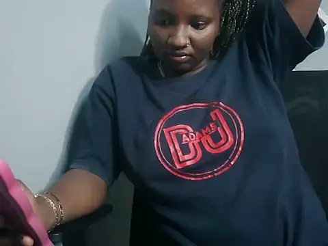 Snapshot of chocolatejade chatting on 1, 12, 2024 chocolatejade online show from 1, 12, 2024