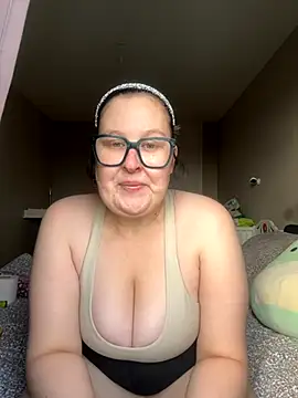 Snapshot of Misssmilf chatting on 14, 9, 2025 Misssmilf online show from 14, 9, 2025