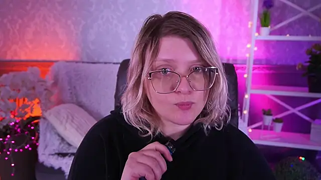 CoolTatis online show from 10, 2, 2026