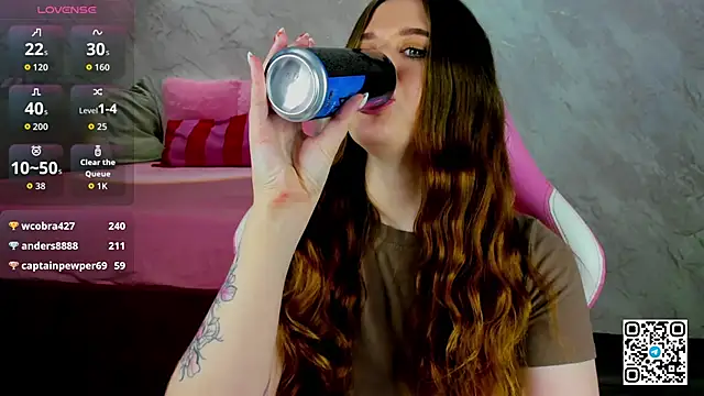 Snapshot of Betany_Foks chatting on 8, 3, 2026 Betany Foks online show from 8, 3, 2026