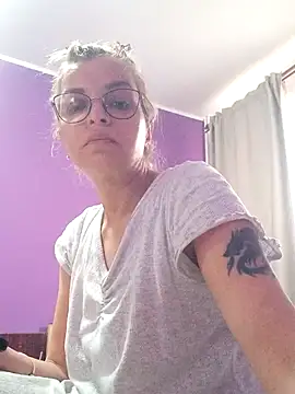 BritneyHudson online show from 17, 11, 2025