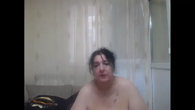 Snapshot of maturekorine chatting on 26, 6, 2026 maturekorine online show from 26, 6, 2026
