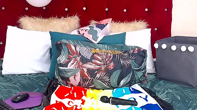 SEXYCARLITA09 online show from 20, 2, 2025