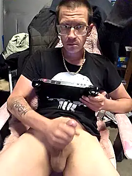 Snapshot of Hatchetwound6969 chatting on 29, 3, 2026 Hatchetwound6969 online show from 29, 3, 2026