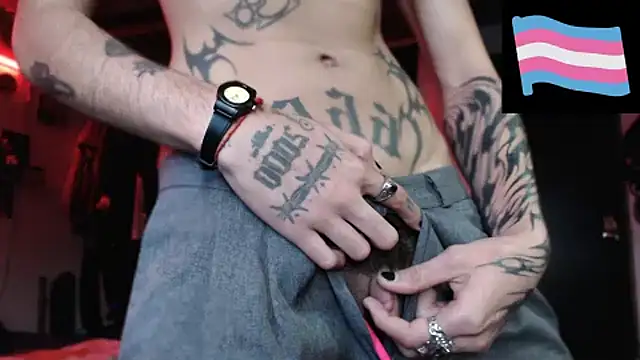 Snapshot of Gowtherr_ chatting on 13, 12, 2024 Gowtherr online show from 13, 12, 2024