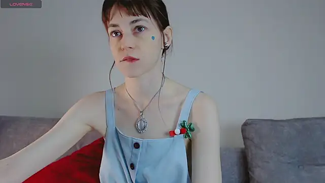 Amina Barbarian online show from 17, 12, 2024