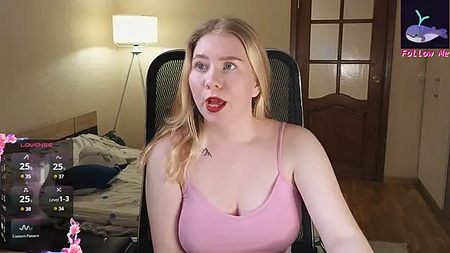 D0nna  online show from 13, 1, 2025