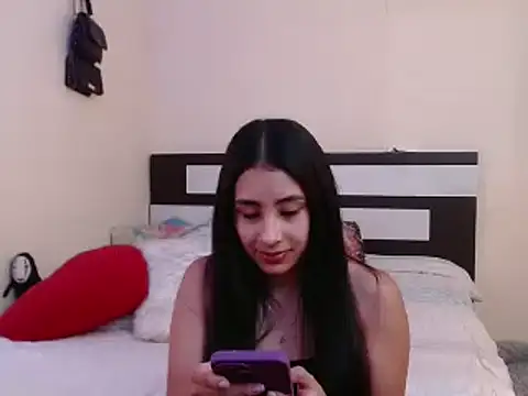 Snapshot of chika_hellar chatting on 20, 1, 2025 chika hellar online show from 20, 1, 2025