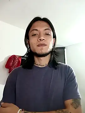 Dicaprioo  online show from 31, 10, 2025