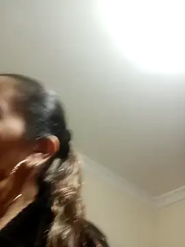 Snapshot of LITLESTAR chatting on 18, 11, 2025 LITLESTAR online show from 18, 11, 2025