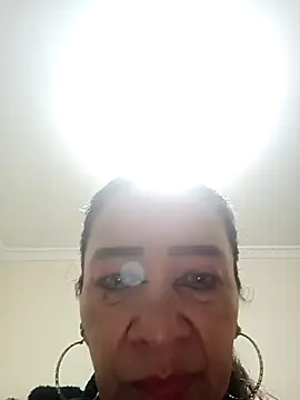 Snapshot of LITLESTAR chatting on 4, 12, 2025 LITLESTAR online show from 4, 12, 2025