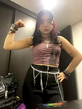 Snapshot of _Gothiccbitch_ chatting on 6, 12, 2024  Gothiccbitch  online show from 6, 12, 2024