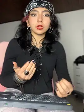 Snapshot of _Gothiccbitch_ chatting on 14, 1, 2025  Gothiccbitch  online show from 14, 1, 2025