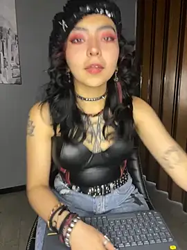 Snapshot of _Gothiccbitch_ chatting on 16, 1, 2025  Gothiccbitch  online show from 16, 1, 2025