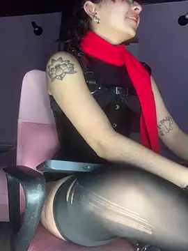 Snapshot of _Gothiccbitch_ chatting on 1, 3, 2025  Gothiccbitch  online show from 1, 3, 2025