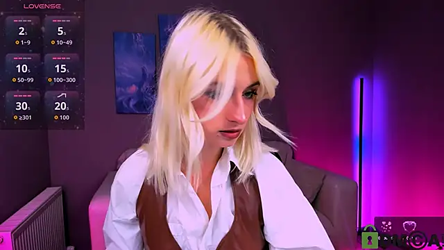 Snapshot of melisa_white1 chatting on 24, 9, 2025 melisa white1 online show from 24, 9, 2025
