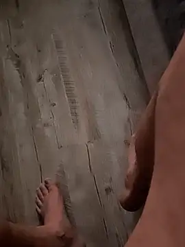 Szeltolo001 online show from 15, 12, 2025