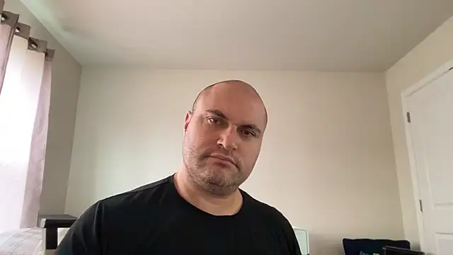 SluggishChase99 online show from 5, 3, 2026