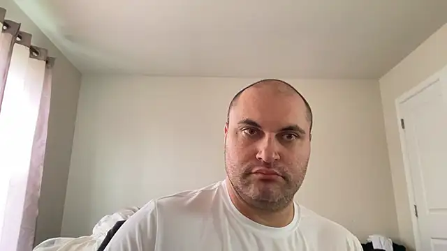 SluggishChase99 online show from 19, 3, 2026