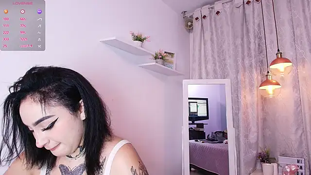 bella-green online show from 30, 12, 2024